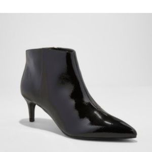 Women's Dominique Pointed Kitten Heel Booties